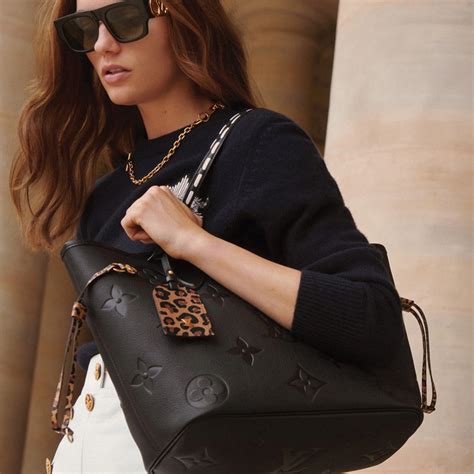 louis vuitton speedy wild at heart|animal print Louis Vuitton bag.